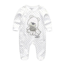 Load image into Gallery viewer, Newborn Full Sleeve Autumn Clothing Set
