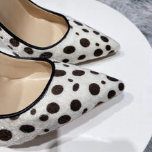 Load image into Gallery viewer, Polka Dot Womens Pumps
