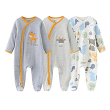 Load image into Gallery viewer, Newborn Full Sleeve Autumn Clothing Set
