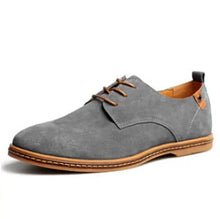 Load image into Gallery viewer, Men&#39;s Suede Oxford Shoes
