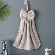 Load image into Gallery viewer, Coral Velvet Bowknot Hand Towels Set
