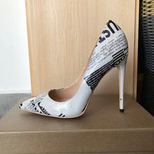 Load image into Gallery viewer, Pointy Toe Graphic Print High Heel Shoes
