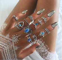 Load image into Gallery viewer, Midi Moon Opal Crystal Ring Set
