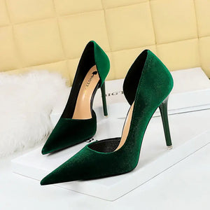 Blk Swann Stiletto Heel