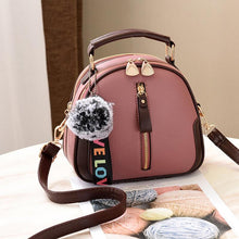 Load image into Gallery viewer, Crossbody Classic Bag
