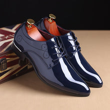 Load image into Gallery viewer, Men&#39;s Glossy Oxford Leather Shoes
