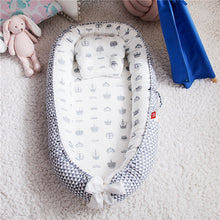 Load image into Gallery viewer, Newborn Baby Portable Crib &quot;Baby Nest&quot;
