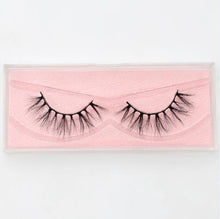 Load image into Gallery viewer, Cruelty-Free Handmade 3D Mink Lashes
