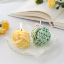 Load image into Gallery viewer, Creative Handmade Wool Ball Candle
