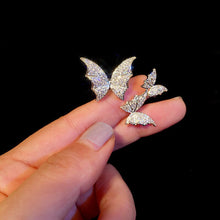 Load image into Gallery viewer, Luxury Butterfly Ring
