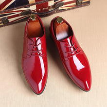 Load image into Gallery viewer, Men&#39;s Glossy Oxford Leather Shoes
