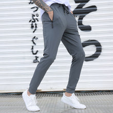 Load image into Gallery viewer, Men&#39;s Pocket Training Sweatpants
